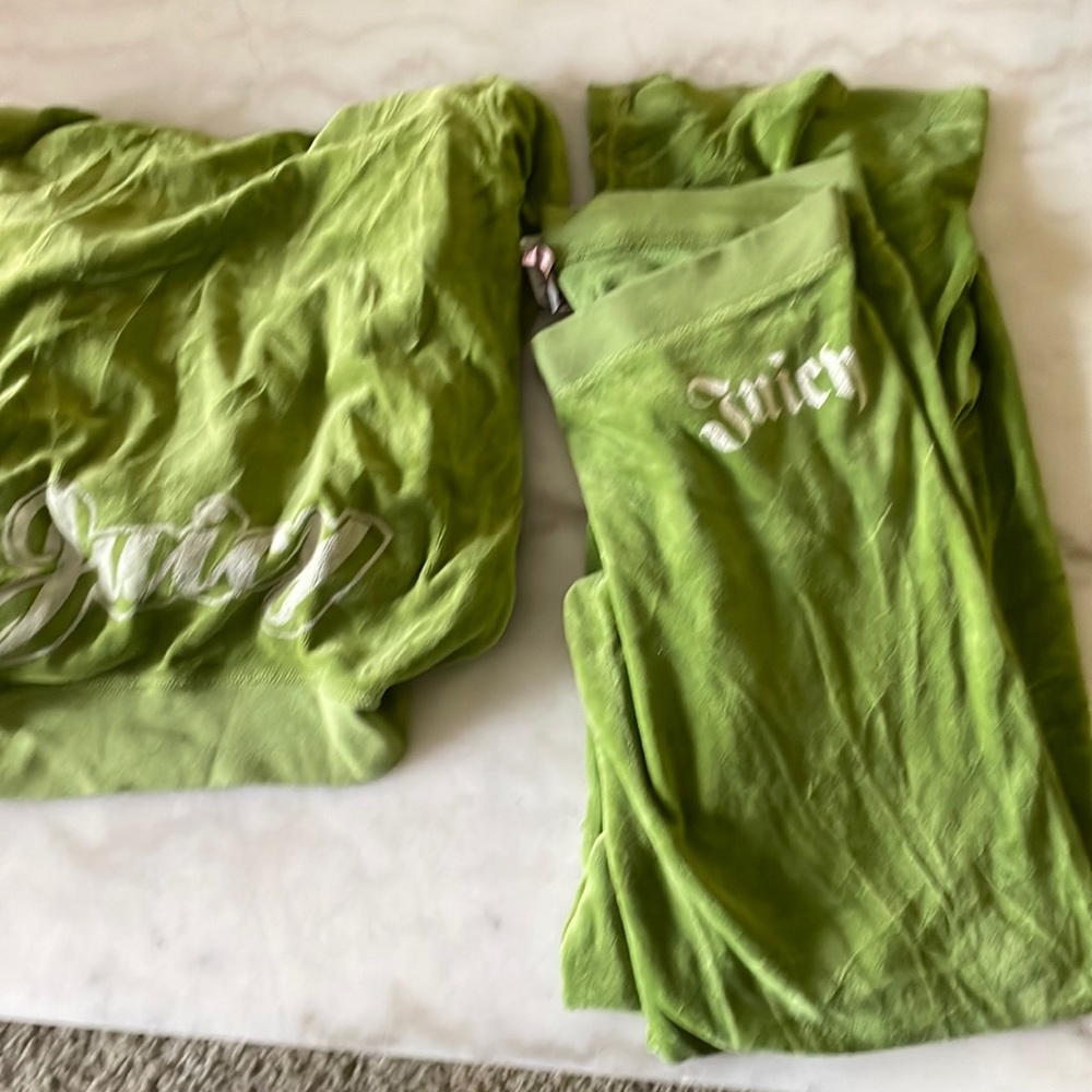 Juicy olive green velour pants and hoodie